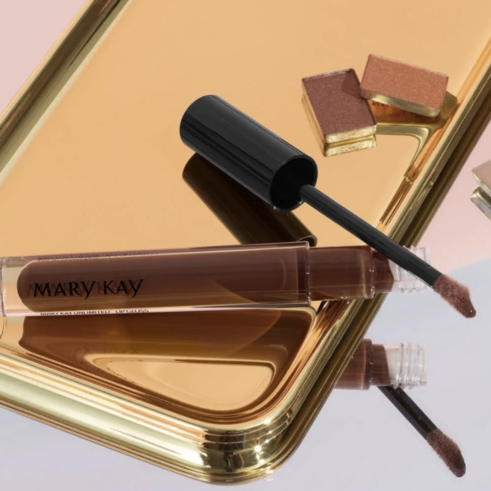 New! Mary Kay Unlimited Lip Gloss